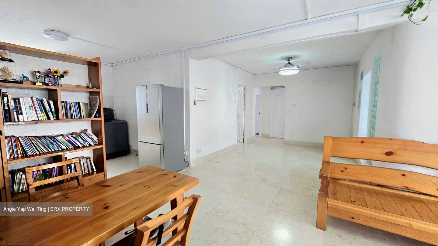 Blk 859 Tampines Parkview (Tampines), HDB 5 Rooms #487848791